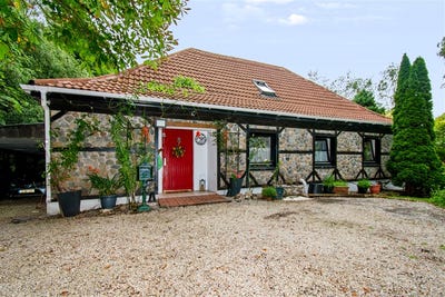 /international/ie/old-park-house-claremorris-mayo-210109720217/