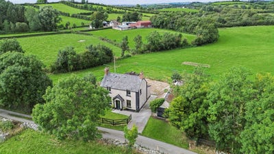 /international/ie/deerpark-view-drumirril-inniskeen-monaghan-210110303109/