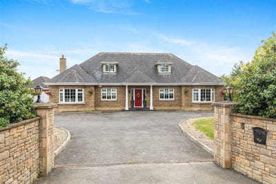 /international/ie/rose-lodge-leganara-road-kentstown-meath-210109720281/