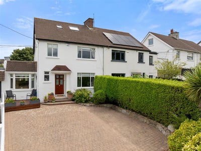 /international/ie/little-chantri-21-killiney-road-dalkey-dublin-210109867131/