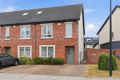 /international/ie/27-parkside-drive-dublin-13-dublin-210109799852/