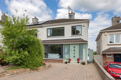 /international/ie/9-highland-grove-the-park-dublin-18-dublin-210110360370/