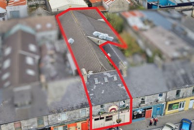/international/ie/19-market-street-listowel-kerry-210109683033/
