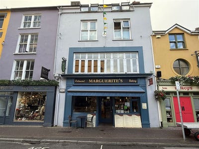 /international/ie/marguerite-s-restaurant-bakery-73-high-st-killarney-kerry-210109685312/