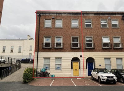 /international/ie/12-marlborough-court-dublin-1-dublin-210109678856/