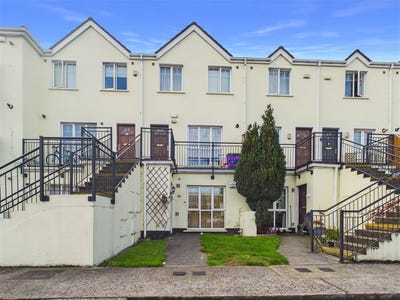 /international/ie/30-holywell-way-swords-dublin-210110093493/