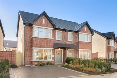 /international/ie/tipper-road-naas-kildare-210109678125/