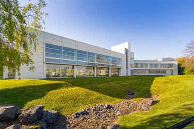 /international/ie/2024-bianconi-avenue-citywest-business-campus-dublin-24-dublin-210109679948/