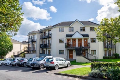 /international/ie/82-the-rectory-dublin-18-dublin-210120144634/
