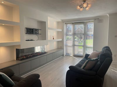 /international/ie/boroimhe-birches-swords-dublin-210109686533/