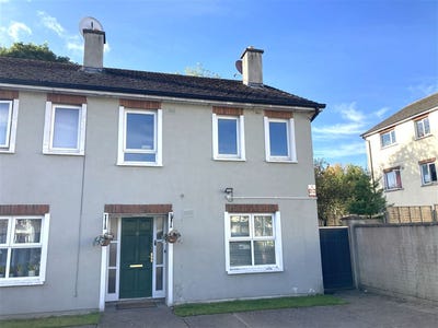 /international/ie/18-croke-gardens-thurles-tipperary-210110163681/