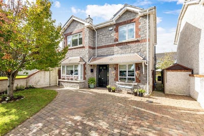 /international/ie/1-fox-lodge-manor-ratoath-meath-210119673853/