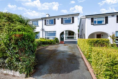/international/ie/14-rathdown-park-greystones-wicklow-210110265868/
