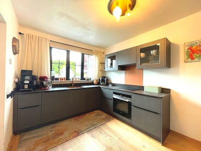 /international/ie/brompton-grove-dublin-15-dublin-210109687204/