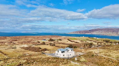 /international/ie/ballynew-north-clifden-galway-210109673454/