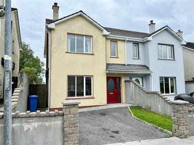 /international/ie/14-cregga-court-elphin-roscommon-210109673203/
