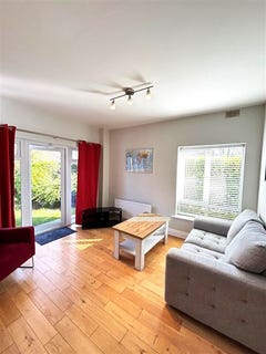 /international/ie/stationcourt-view-dublin-15-dublin-210109682626/