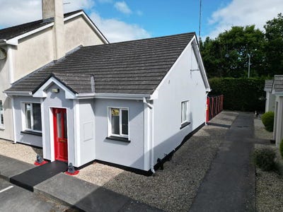 /international/ie/4-park-court-strokestown-roscommon-210109681852/