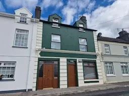 /international/ie/main-street-ballindine-mayo-210109670465/