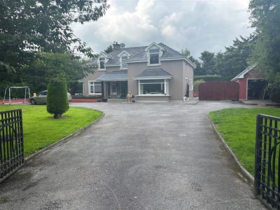 /international/ie/clogherbrien-tralee-kerry-210119897923/