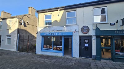 /international/ie/george-s-street-newbridge-galway-210109683140/
