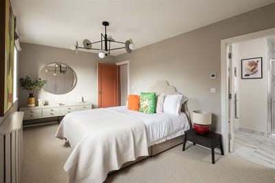 /international/ie/stonehaven-naas-kildare-210109676982/