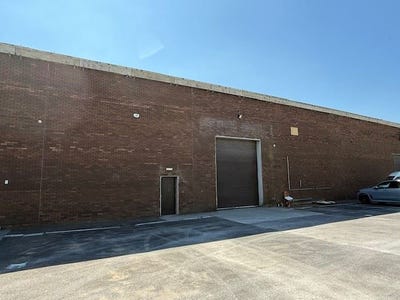 /international/ie/unit-6b-clash-industrial-estate-tralee-kerry-210109674355/
