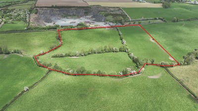 /international/ie/aharney-ballyragget-co-kilkenny-ballyragget-westmeath-210109720042/