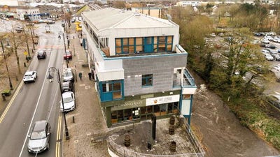 /international/ie/apartment-5-hanover-square-kennedy-avenue-carlow-carlow-town-carlow-210109686866/