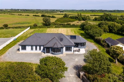 /international/ie/shaneen-killag-kilmore-quay-wexford-210109685237/