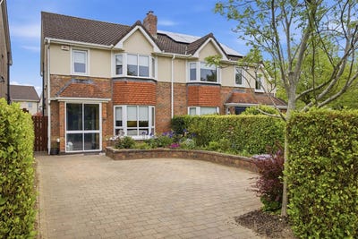 /international/ie/2-ridgewood-avenue-ridgewood-swords-dublin-210109680815/