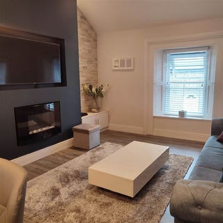 /international/ie/2-ross-terrace-new-st-malahide-dublin-210119651741/