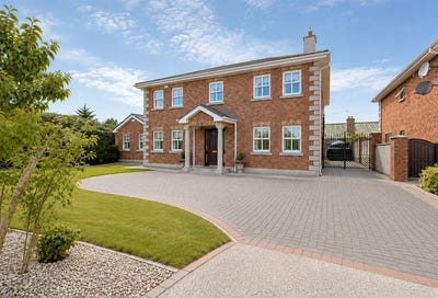/international/ie/8-knocknamoe-lane-abbeyleix-dublin-210109850277/