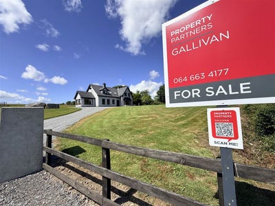 /international/ie/carrigeen-headford-killarney-kerry-210109684292/
