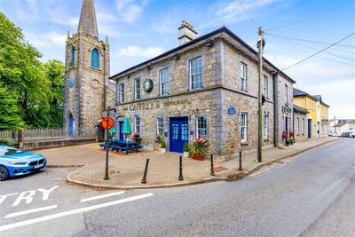 /international/ie/the-square-oldcastle-meath-210109677892/