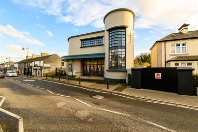 /international/ie/9-morton-hall-brews-hill-navan-meath-210109678624/