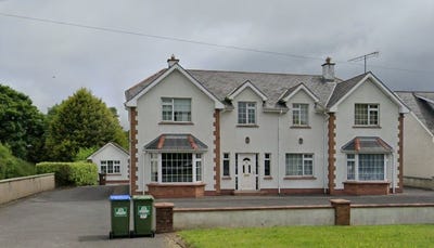 /international/ie/at-circular-road-roscommon-roscommon-210109674088/