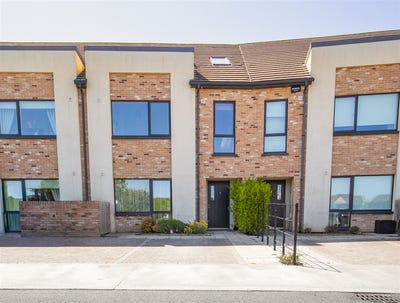 /international/ie/8-the-crescent-saint-marnock-s-bay-portmarnock-dublin-210109859001/