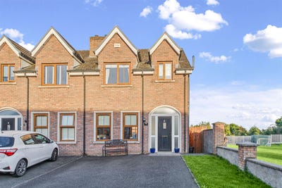 /international/ie/18-harbour-grove-lower-point-road-dundalk-louth-210110353575/