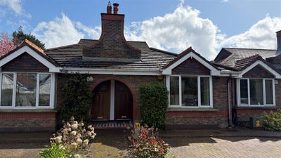 /international/ie/brighton-lodge-brighton-road-one-bed-plus-study-dublin-18-dublin-210109685175/