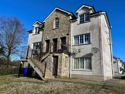 /international/ie/apartment-3a-riverside-boyle-roscommon-210109685479/