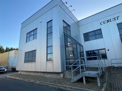 /international/ie/unit-11-block-c-southern-cross-business-park-bray-wicklow-210109682831/