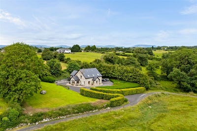/international/ie/breeogue-knocknahur-sligo-210109744902/
