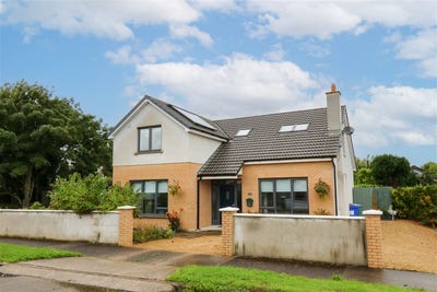 /international/ie/76-b-monread-heights-naas-kildare-210109685758/