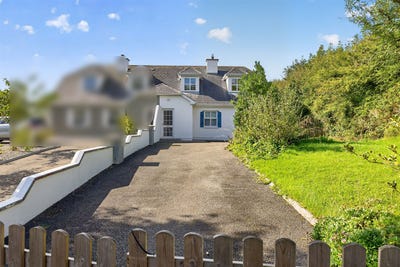 /international/ie/no-2-castleview-barrystown-wellingtonbridge-wexford-210110360311/