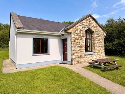 /international/ie/no-9-lakeside-cottages-drumcong-co-leitrim-drumshanbo-leitrim-210109671148/