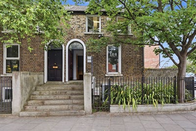 /international/ie/1-irishtown-road-dublin-4-dublin-210110093652/