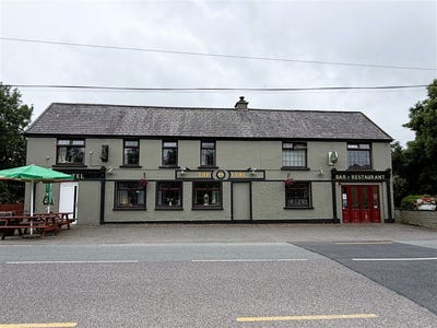 /international/ie/ref-1240-the-ring-lyne-bar-chapeltown-valentia-island-kerry-210109764057/
