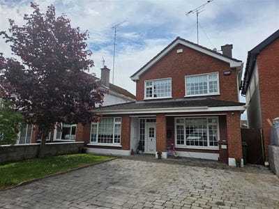 /international/ie/7-college-green-dunshaughlin-meath-210109680393/