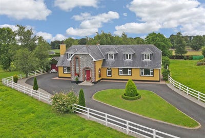 /international/ie/ballybrown-clarina-limerick-210109784407/